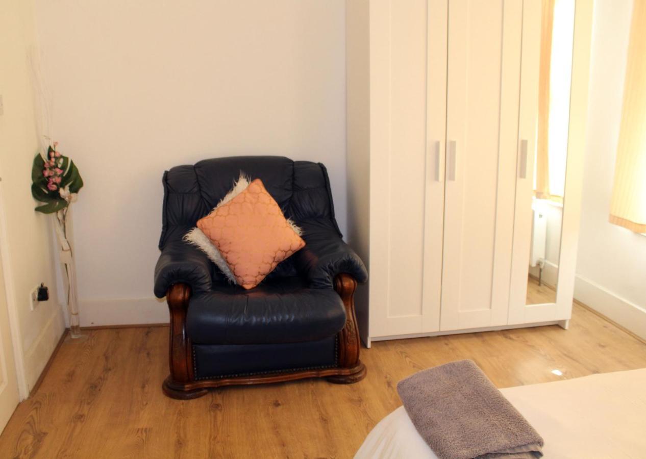 Cozy Rooms Or Apartment In London Townhouse Fast Links To Central Extérieur photo