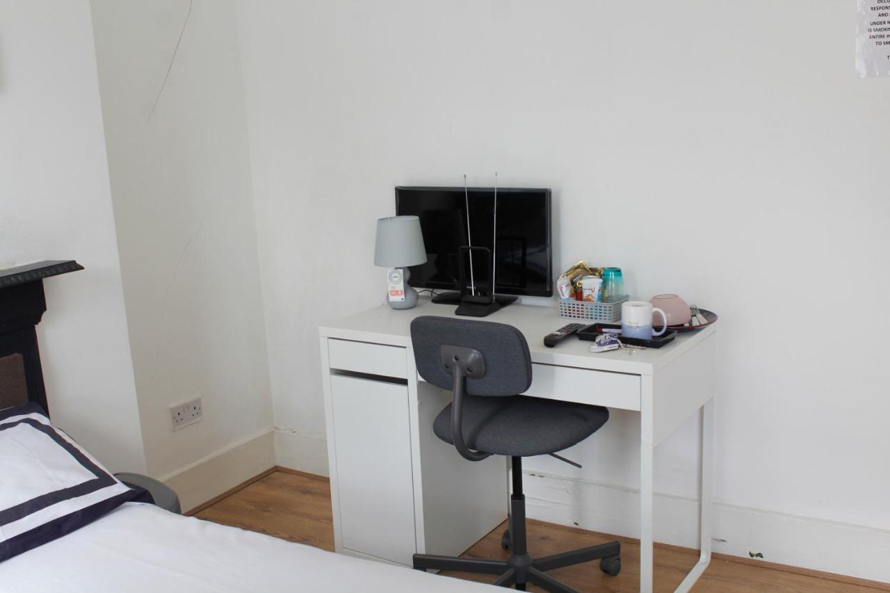 Cozy Rooms Or Apartment In London Townhouse Fast Links To Central Chambre photo